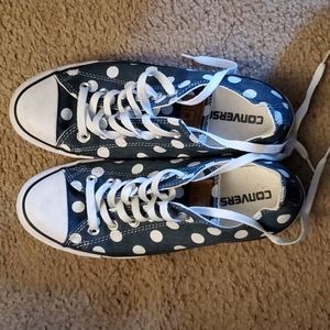 Converse size 9 navy polka dots